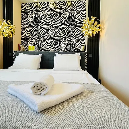 Modern & Classy Centre For 4 Guests & Parking Daire Eski Zağra