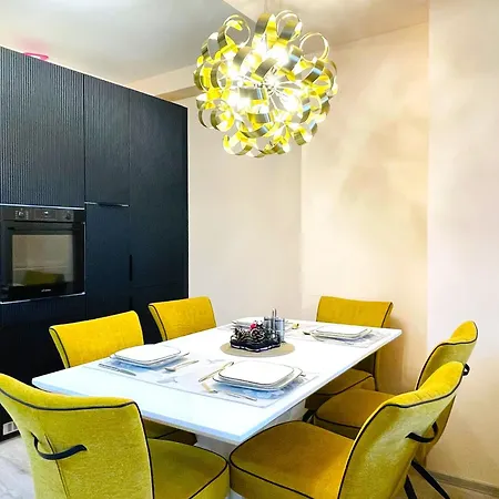 Modern & Classy Centre For 4 Guests & Parking Daire Eski Zağra
