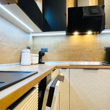 Modern & Classy Centre For 4 Guests & Parking * Eski Zağra